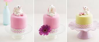 This flower will bring a lot. Easter Bunnies For Cake Decorating