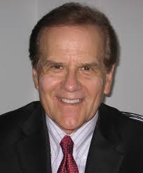 Steve Mitchell's Instagram, Twitter & Facebook