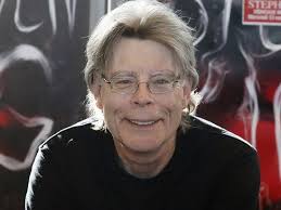 Stephen King Raih Penghargaan Sastra Tertinggi di Amerika