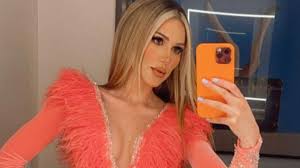 Saúl el canelo álvarez de 30 años de edad y fernanda gómez de 24 están listos para casarse este sábado por la tarde noche en guadalajara, donde tirarán la casa por la ventana por la mega boda. Bdvfqno 2ve5m