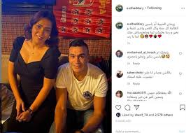 عصام الحضرى يحتفل بخطوبة ابنته شدوى بحضور نجوم الفن والكرة. Ù‡Ù† Ø¨Ø®Ù„ÙÙŠØ© Ø¹Ù„Ù… Ø§Ù„Ø£Ù‡Ù„ÙŠ Ø§Ù„Ø­Ø¶Ø±ÙŠ ÙŠØ­ØªÙÙ„ Ø¨Ø¹ÙŠØ¯ Ù…ÙŠÙ„Ø§Ø¯ Ø²ÙˆØ¬ØªÙ‡
