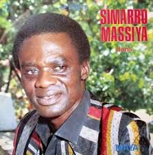 Liwa ya somo is among the earliest works of Zaiko Langa Langa with Papa  Wemba. This song was done in memory of Mama Niondo, the mother and mentor  of Jules Shungu Wembadio.