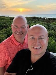 Dustin Pullen's Instagram, Twitter & Facebook