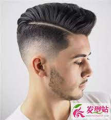 Homme portant un costume blanc et noir, salon de beauté salon de coiffure spa soins capillaires. Coiffure Homme Png Cheveux S