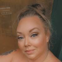 Jamie Wayman's Instagram, Twitter & Facebook