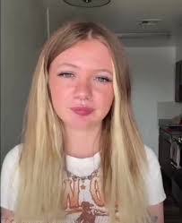 Alyssa Rick's Instagram, Twitter & Facebook