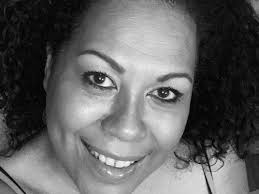 Glenise Smith's Instagram, Twitter & Facebook