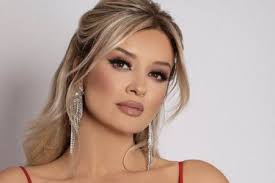 Robert Berisha stings Nora Istrefi? Singer: When I came