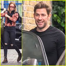Of course, like fellow hollywood couple kristen bell and dax shepard, krasinski and actress wife emily blunt are known for being. Emily Blunt Husband John Krasinski Grab Some Lunch Together In London Emily Blunt John Krasinski Just Jared