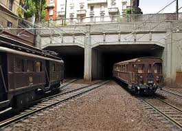 Pin By Ben Jbarros On Anlagen Model Train Scenery Model Trains Model Train Layouts