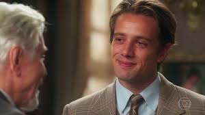 Danilo se surpreende com o apoio de Augusto à sua fuga com Cris/Julia