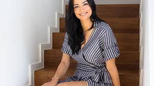 Hab den seitenquellcode und alles mögliche ausprobiert, aber leider war das die maximale größe. Amira Pocher Inspires Her Fans With A New Baby Bump Pic De24 News English