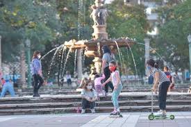 Los datos sobre el tiempo, temperatura, velocidad del viento, la humedad, la cota de nieve, presión, etc. Martes Caluroso En Cordoba Se Espera Una Temperatura Maxima De 31 Grados Ciudadanos La Voz Del Interior
