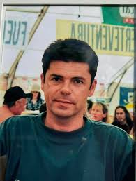 Haut virun 21 Joer hu mäer eise Marc Zanussi op eng tragesch Aart a Weis  verluer. Ech denken nach all Dag un hien, wann ech op de Büro kommen, wou  hien mech