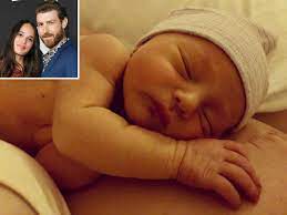 Your source for celebrity news, gossip, entertainment, pop culture, photos, video and more. Chelsea Tyler And Jon Foster Welcome Son Vincent Frank People Com