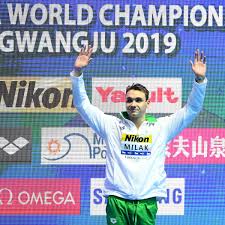 There is no chance of a medal in 100 free or 200 fly. Watch Kristof Milak Break Michael Phelps 200m Butterfly World Record Bleacher Report Latest News Videos And Highlights