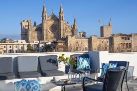 Mallorca is one of europe's major holiday destinations, with many tourists coming from everywhere, every year. Apuntadores 8 Palma De Mallorca Aktualisierte Preise Fur 2021
