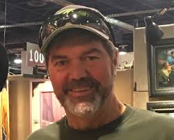 Washington Cattlemen's Association Mourns the Loss of Todd Macomber It is  with profound sorrow that we announce the passing of our District 6  Representative, Todd Macomber, who lost his valiant battle with