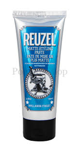 Creates an individual edgy matt texture while malachite, rhodocrosite and oxokerite minerals actively detoxifies and protects hair. Reuzel Styling Matte Paste Pomadeshop