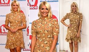 I'm a celebrity debut for holly willoughbyi'm a celebrity debut for holly willoughby. Holly Willoughby Instagram Star Sparks Frenzy With Leggy Display At Tv Choice Awards 2019 Newsgroove Uk