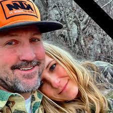 Got these pictures yesterday of Gavin Adcock getting ready to open for  Morgan Wallen in Canada this weekend. I made that Cowboy Toothpick. Made  him and his family Bracelets as well. Said