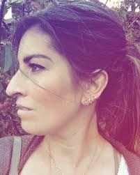 Elliott Hooper's Instagram, Twitter & Facebook