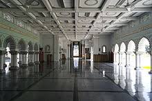 Locate in center of alor setar town just nearby alor setar tower. Zahir Mosque Wikipedia