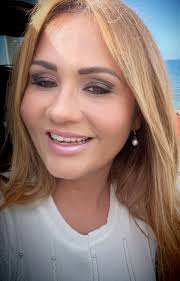 Orgullo de Moca y de todo Puerto Rico. Ayer tuvimos el honor de recibir en  nuestra oficina a la legisladora municipal de Moca Hon. Betzaida Pérez y a  la señora Teresa Rivera