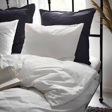 Nel confronto copripiumino matrimoniale ikea il vincitore è riuscito a vincere nei criteri importanti. Dvala Copripiumino E 2 Federe Bianco 240x220 50x80 Cm Ikea It