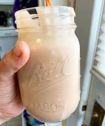 When it comes to bread and baked goods, it is the gluten in the flour that keeps the dough or batter together and allows us to pull an. Thanks To Whoever Suggested Xanthan Gum This Smoothie Was 91 Calories For 12 Fl Oz And Had The Exact Texture Of A Frosty R Volumeeating