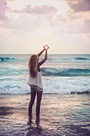 Nella nostra spiaggia in sardegna c'era tutto quello che si poteva sognare, tranne una cosa. Image About Girl In Love Lt 3 By Heather Murray