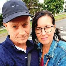 I would like to welcome our new members to this group. I hope you will also  enjoy the beautiful art that passes through here. Be free to share your art  here and