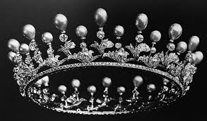 On november 15, 1933 in ridgeland, south carolina william was driving from savannah in route to his fathers new york home, when he hit a parked truck on the highway, vanderbilt thought the truck was moving just before impact, the crash ripped away the entire right side of his. The Royal Watcher On Twitter The Tiara Was Originally Bought By William Kissam Vanderbilt In 1890 For His Wife Alva At Boucheron And Worn By Rosita Duchess Of Marlborough At The Pre Wedding