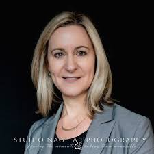 TOP 10 BEST Headshot Photographer near Longview, WA