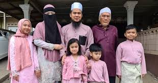 Anak datuk maznah hamid kahwin : Ikatan Cinta Di Antara Anak Yb Dato Seri Mohamed Azmin Ali Dan Allahyarhamah Datuk Maznah Hamid Nona
