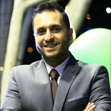 انخفاض منسوب مياه نهر النيل بالقاهرة وظهور اليابسة في بعض المناطق يثير  مخاوف من جفاف قادم