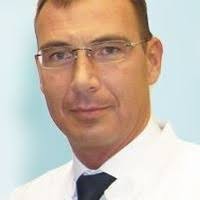 PDF) Correlation of leaking microaneurysms with retinal thickening in  diabetic retinopathy