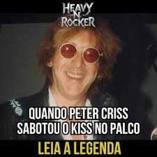 Por trás das máscaras e do brilho do palco, Kiss é feito de gente de carne  e osso