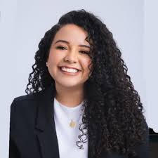 Simone Moore (@Simonemoorelife)