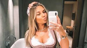 Maybe you would like to learn more about one of these? Dagi Bee Heimliche Hochzeit