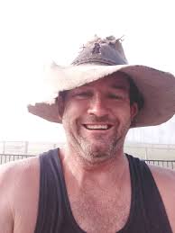 We know it can be an emotional time retiring a hat and welcoming a  replacement into the fold. 📸 @plstonemasonry