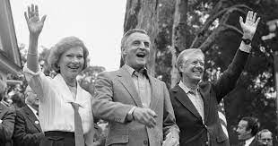 Later, he served as running mate and eventual vice president to former. O4ztbhulraeaim