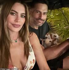 She was educated at a private bilingual spanish/english school. Sofia Vergara And Joe Manganiello Head To Their Caribbean Hideaway Chipi For The July 4 Holiday Geeky Craze