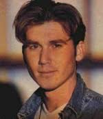 ▷ Emmerdale's Dave Glover