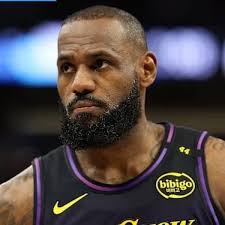 If your bringing up a conversation that involves nba rings just stop...  Bill Rusell is 11 rings only played 13 seasons.. it doesn't matter what era  he played in.. jordan 6 rings