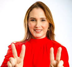 Sara Cabral questiona medo dos "inimigos" com relação à sua pré-candidatura  em Bayeux