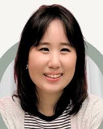 Joanne Min's Instagram, Twitter & Facebook