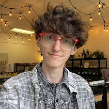 Open in the shop until 5pm today! Don't forget it's the last day for BUY 1  GET 1 50% OFF ✨❤️ We also have The Little's Grill Gourmet Burgers & More  here