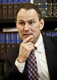 Americký komentátor: ODS, nebo ČSSD? Je to jedno, vládnou nám jiní