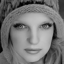 Chuckie vs Chucky… This is TOO cute. ❤️